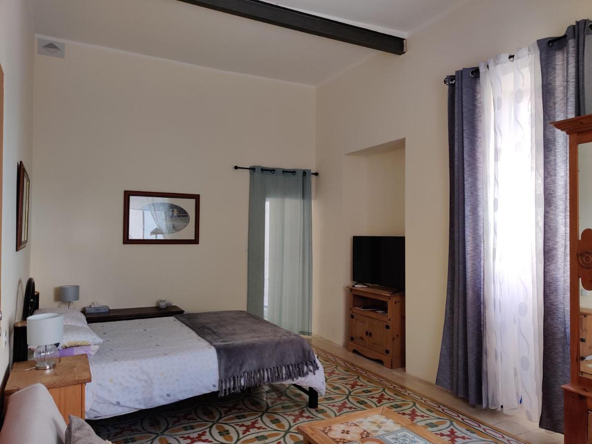 Ellas Place Appartement *